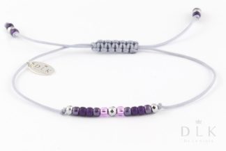 Bracelet “Violet beads with hematite on a string”