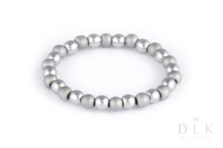 Pierścionek elastyczny ze srebrnych hematytów