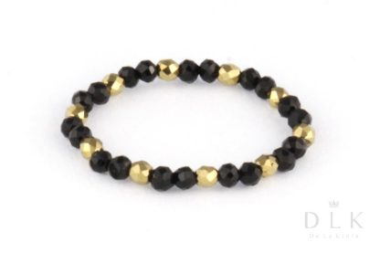 Flexible ring made of spinels with the addition of light golden hematites