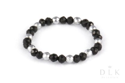 Pierścionek elastyczny ze spineli i srebrnych hematytów