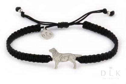 Bracelet with labrador silver on a black macrame